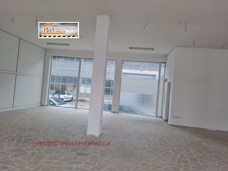 Te huur  Winkel Plovdiv , Industrialna zona - Jug , 100 m² | 62756137 - afbeelding [3]