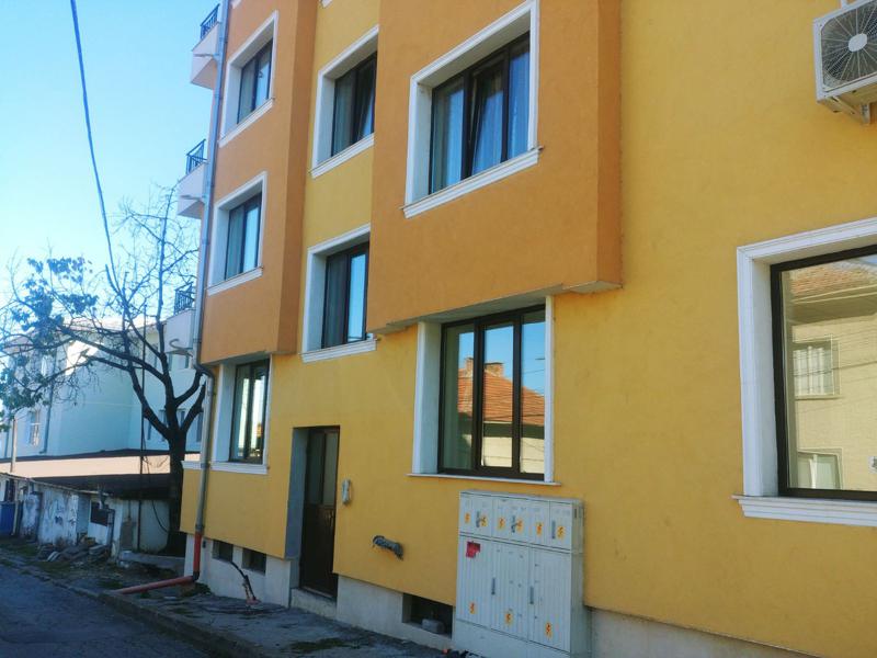 K pronájmu  1 ložnice Veliko Tarnovo , Centar , 70 m2 | 68307028 - obraz [3]