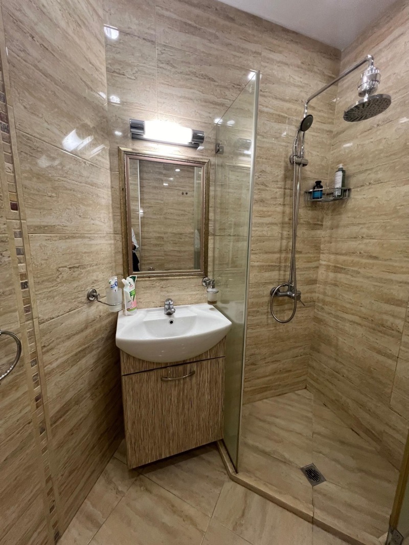 Дава под наем 3-СТАЕН, гр. София, Оборище, снимка 8 - Апартаменти - 51743088