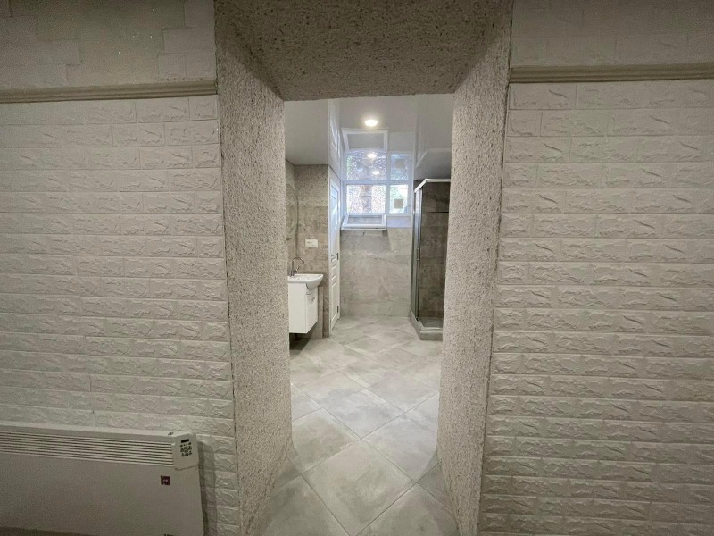 Дава под наем 1-СТАЕН, гр. Варна, Център, снимка 2 - Апартаменти - 53593022