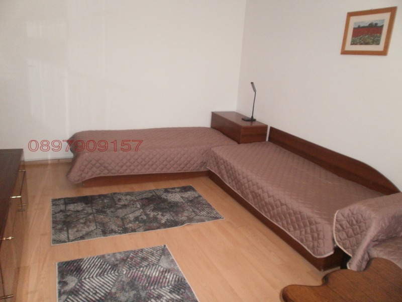 För uthyrning  2 sovrum Sofia , Slatina , 76 kvm | 57176320 - bild [3]