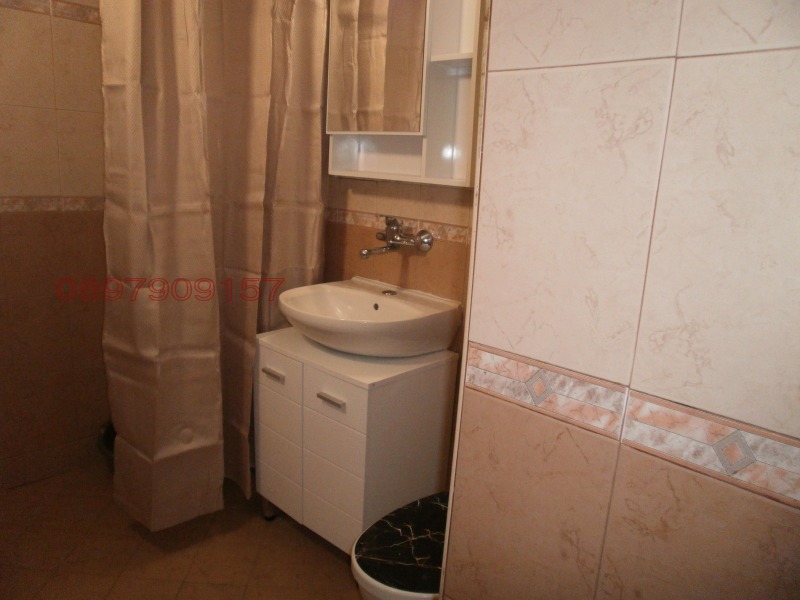 För uthyrning  2 sovrum Sofia , Slatina , 76 kvm | 57176320 - bild [16]