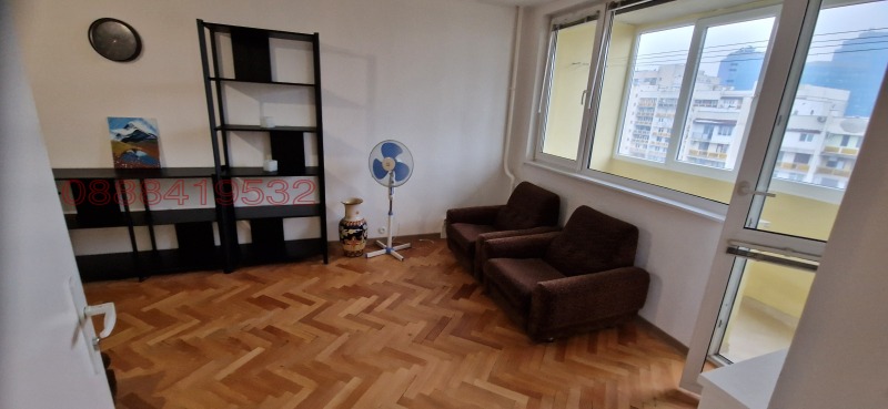 Дава под наем 3-СТАЕН, гр. София, Гоце Делчев, снимка 6 - Апартаменти - 53056116