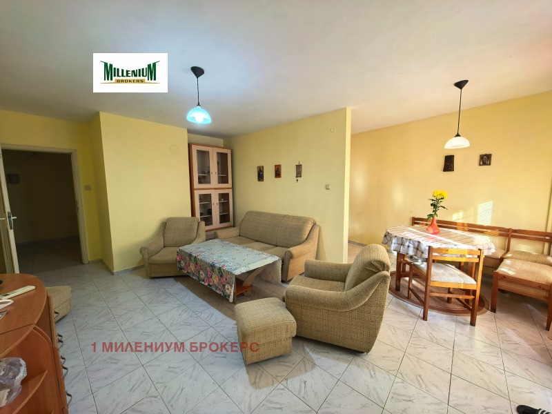 Дава под наем 3-СТАЕН, гр. Пловдив, Каменица 1