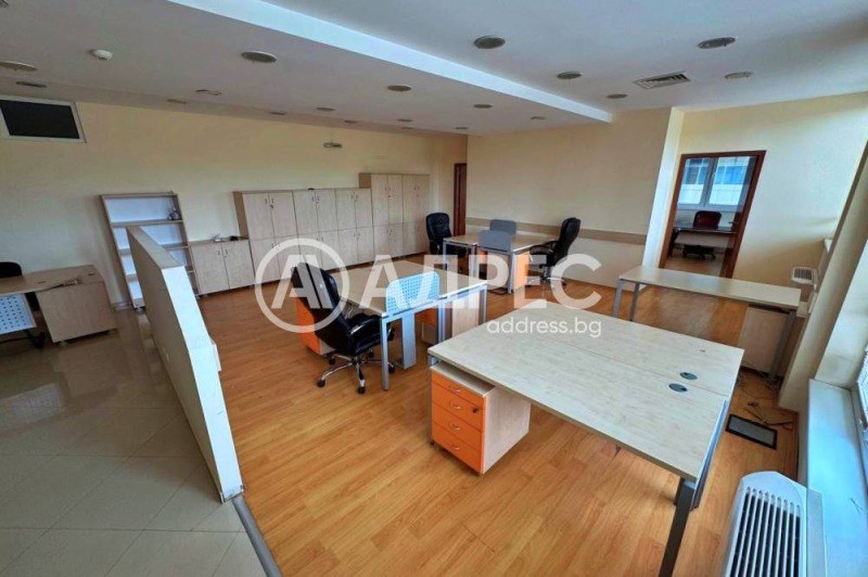 A louer  Bureau Sofia , Mladost 4 , 143 m² | 82642472 - image [3]