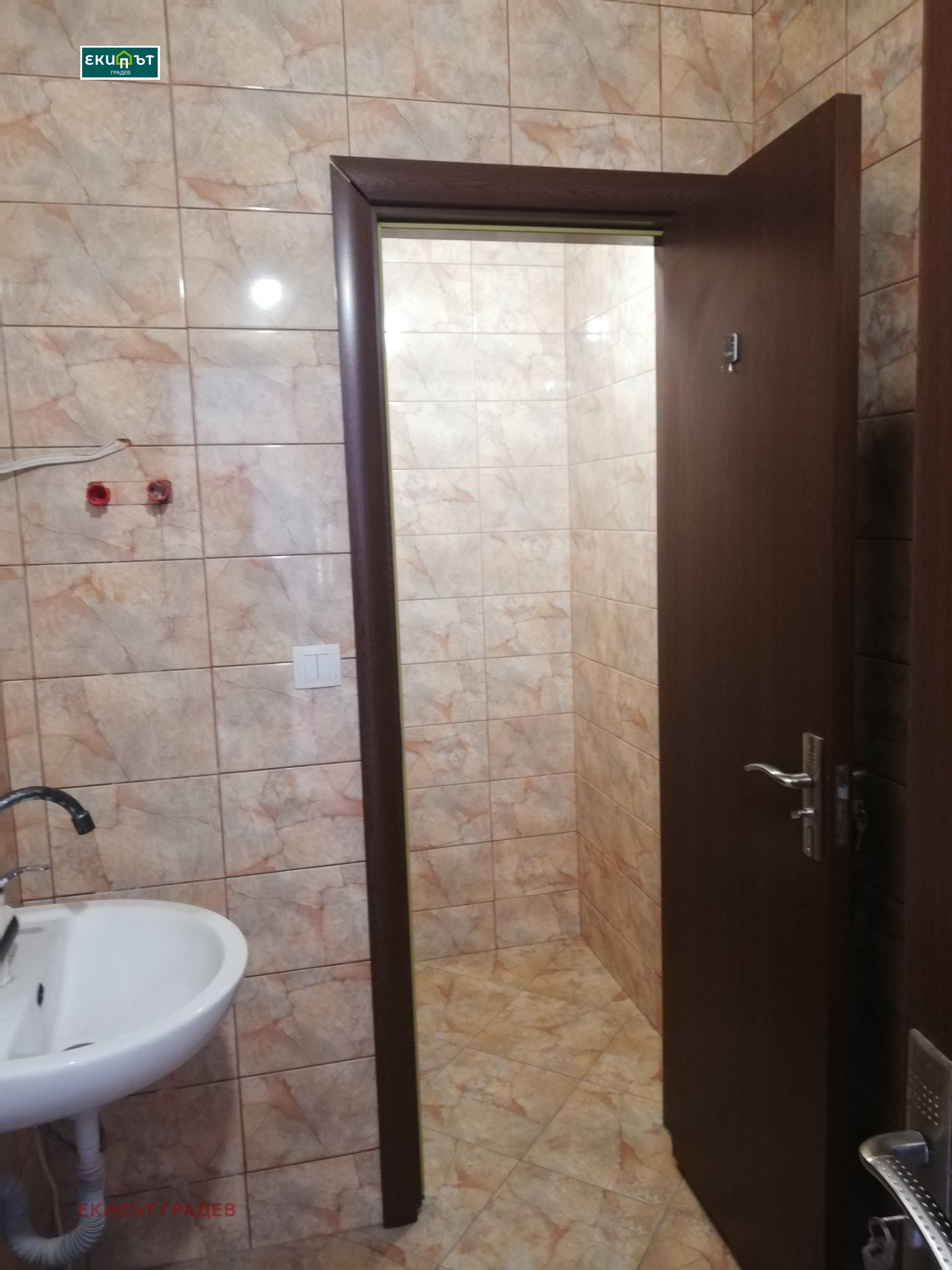 Дава под наем ЗАВЕДЕНИЕ, гр. Варна, Изгрев, снимка 5 - Заведения - 55321024