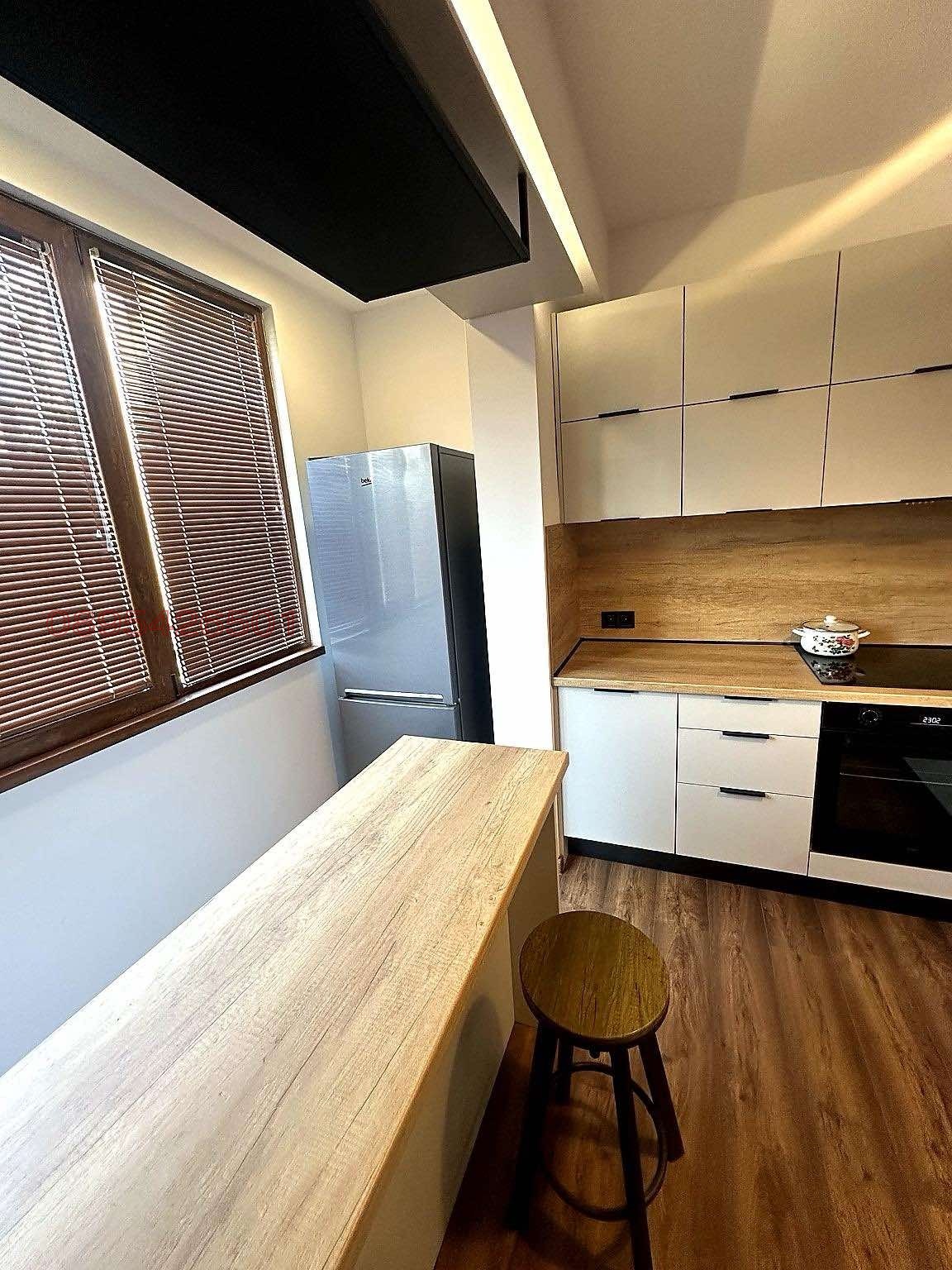 Дава под наем 3-СТАЕН, гр. Пловдив, Гагарин, снимка 6 - Апартаменти - 54115082