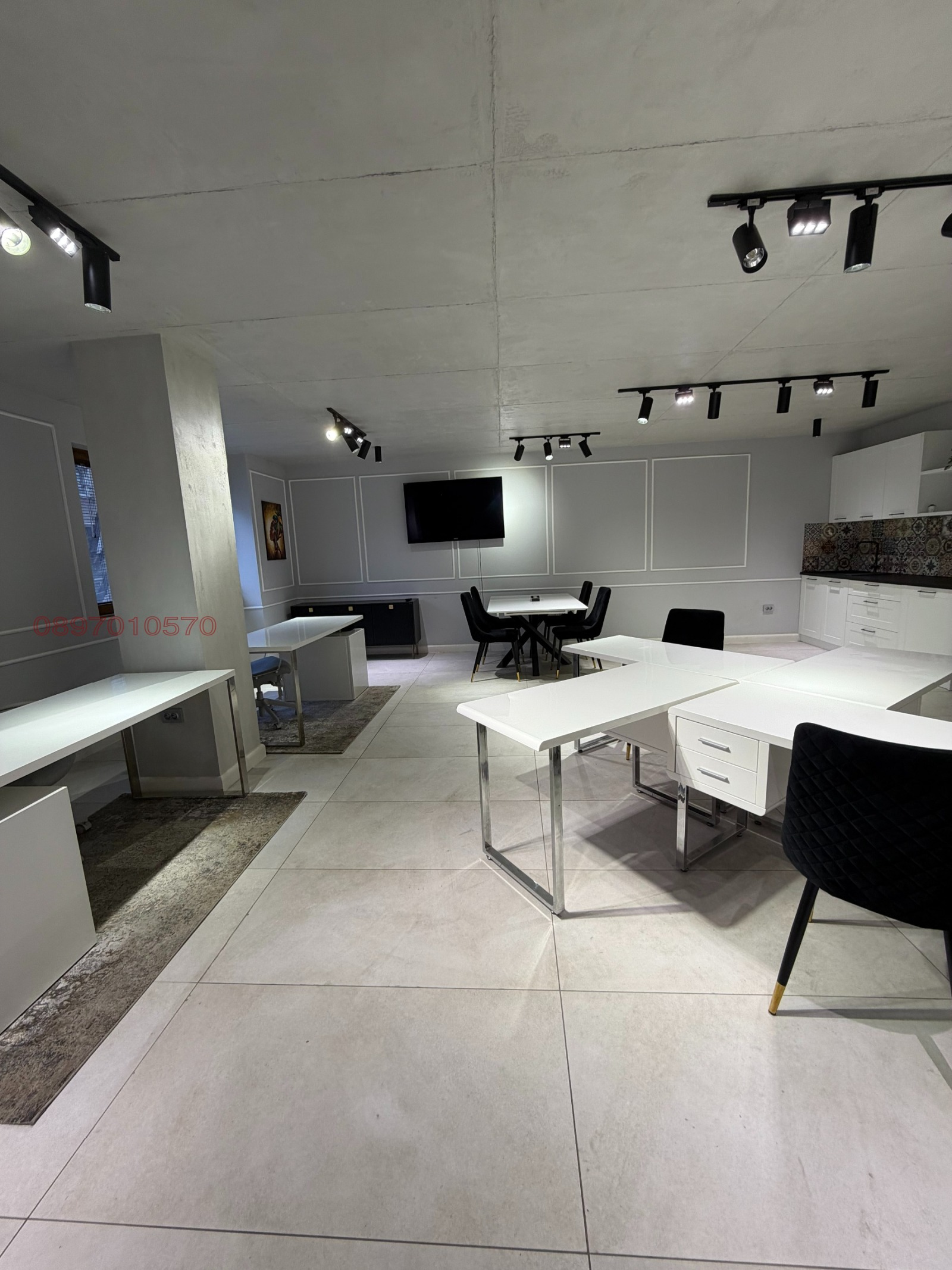 Дава под наем ОФИС, гр. Пловдив, Център, снимка 2 - Офиси - 53970578