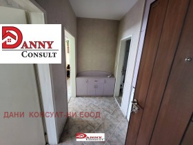 2 slaapkamers Kolju Fitsjeto, Veliko Tarnovo 9