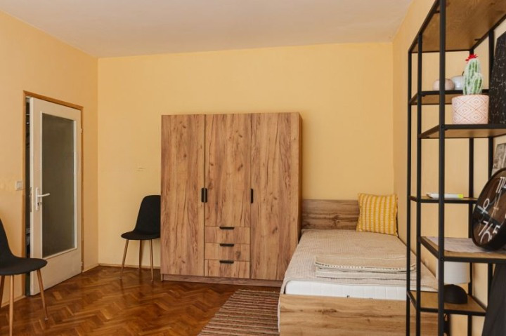 Zu vermieten  1 Schlafzimmer Warna , Ljatno kino Trakija , 45 qm | 77087872 - Bild [4]