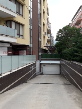 ГАРАЖ, ПАРКОМЯСТО, 20 m2