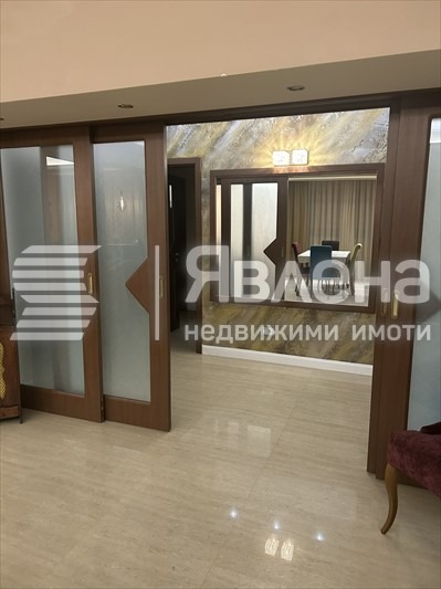 Дава под наем 4-СТАЕН, гр. София, Лагера, снимка 8 - Апартаменти - 55125631
