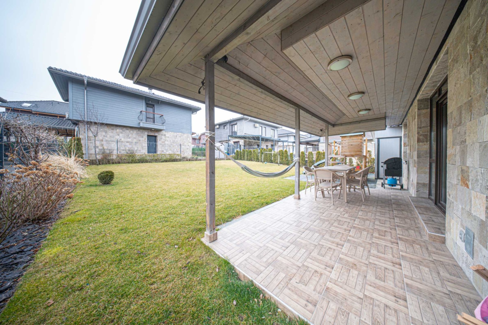 Дава под наем КЪЩА, гр. София, Малинова долина, снимка 7 - Къщи - 53511966