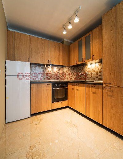 Vuokrattavana  1 makuuhuone Sofia , Borovo , 70 neliömetriä | 75962585 - kuva [2]