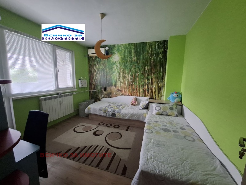Zu vermieten  1 Schlafzimmer Ruse , Wazraschdane , 60 qm | 90123681 - Bild [4]