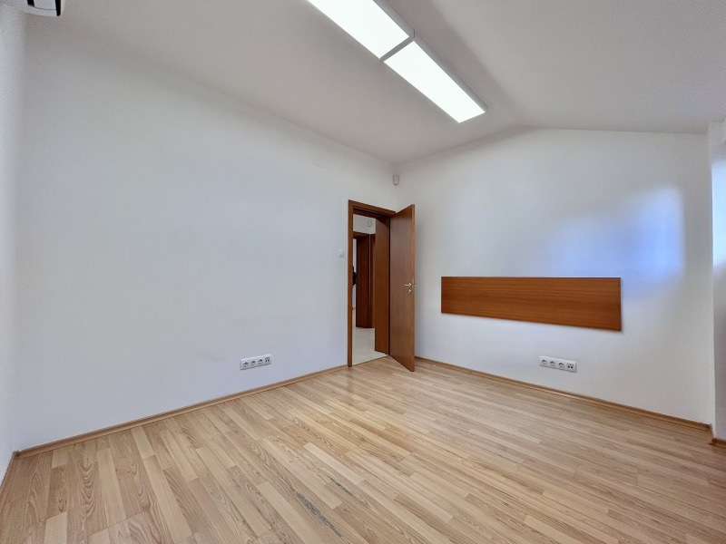 Издаје се  Канцеларија Софија , Центар , 89 м2 | 59864079 - слика [4]