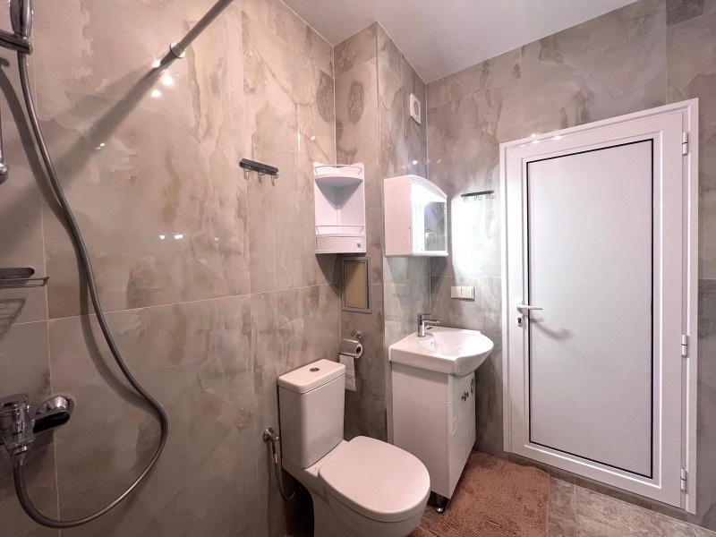 A louer  1 chambre Bourgas , Sarafovo , 65 m² | 74408886 - image [8]