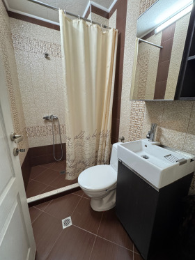 2 camere da letto Krastova vada, Sofia 7