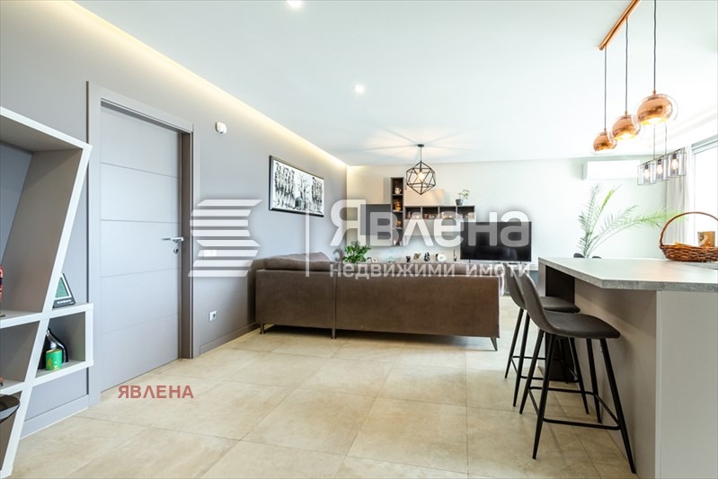 Дава под наем 3-СТАЕН, гр. София, Изгрев, снимка 8 - Апартаменти - 53126423