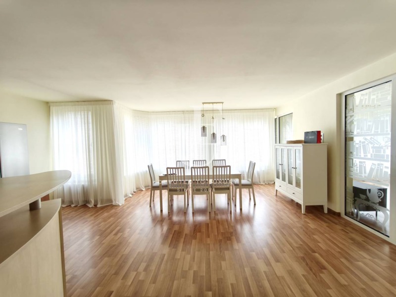 В аренду  3 спальни София , Лозенец , 320 кв.м | 50993135