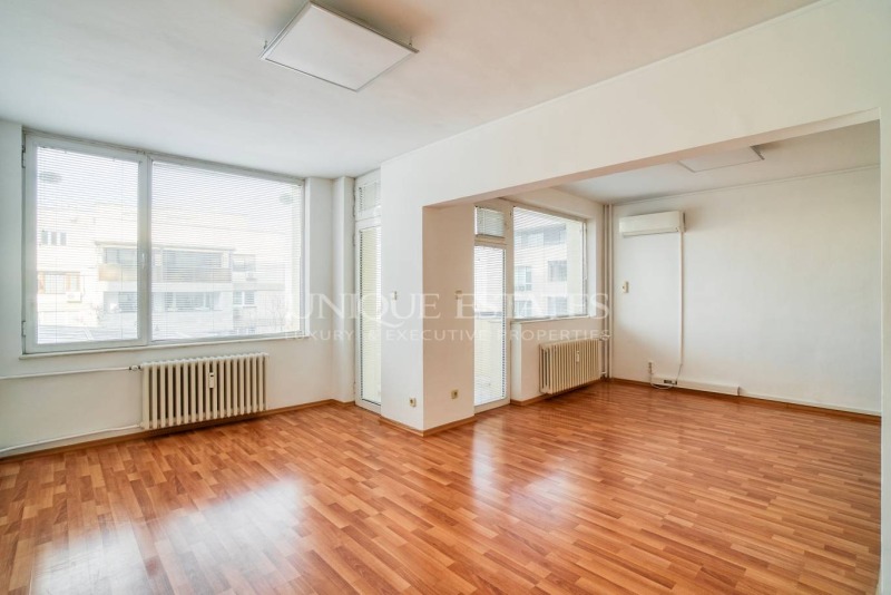В аренду  3 спальни София , Лозенец , 320 кв.м | 50993135 - изображение [14]