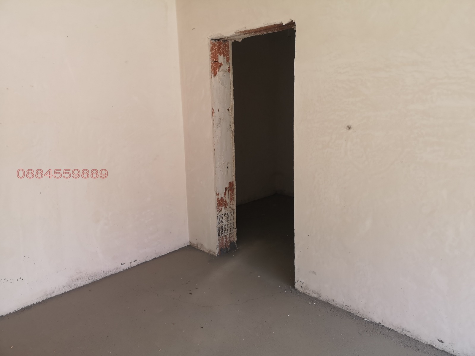 Дава под наем ГАРАЖ, ПАРКОМЯСТО, гр. Пловдив, Южен, снимка 4 - Гаражи и паркоместа - 53669305