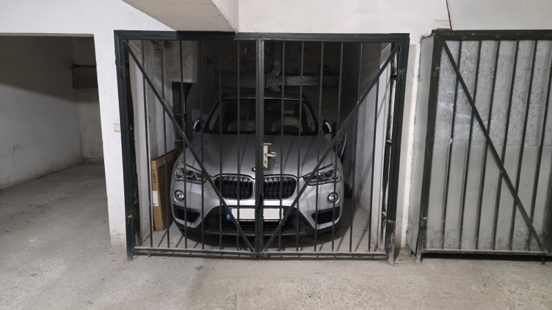 Дава под Наем ГАРАЖ в град Варна, Гръцка махала - 14 кв.м / 130 € » 254.26 лв.