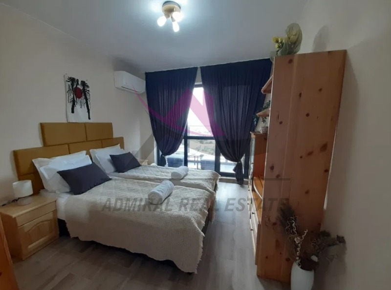 Zu vermieten  1 Schlafzimmer Warna , Wazraschdane 3 , 50 qm | 54073151 - Bild [4]