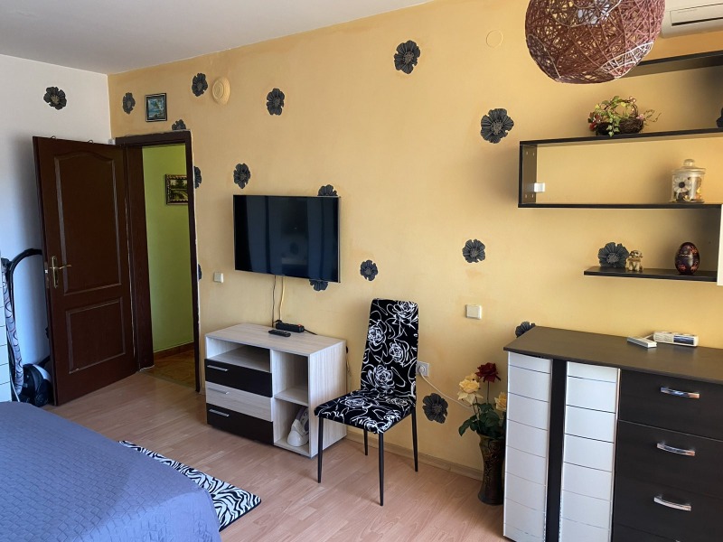 Kiralık  1 yatak odası Ruse , Rodina 2 , 56 metrekare | 80471542 - görüntü [3]