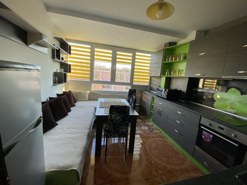 Kiralık  1 yatak odası Ruse , Rodina 2 , 56 metrekare | 80471542