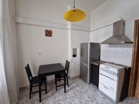 1 chambre Tsentar, Sofia 6