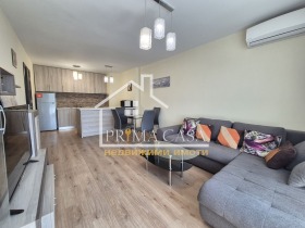 1 quarto Mladejki Halm, Plovdiv
