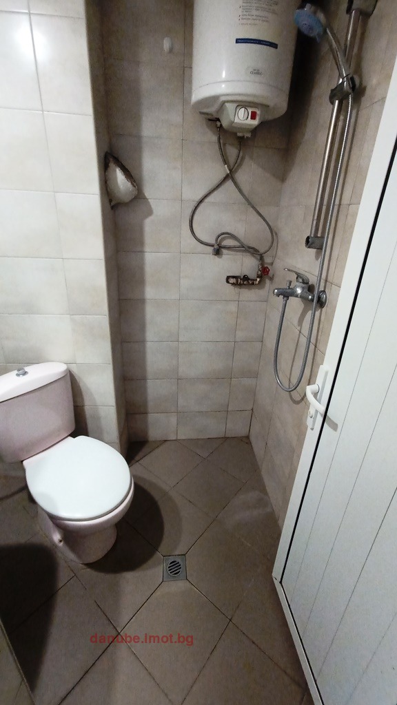 För uthyrning  2 sovrum Ruse , Centar , 75 kvm | 56326623 - bild [9]