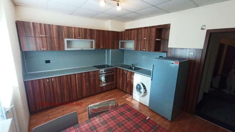 För uthyrning  2 sovrum Ruse , Centar , 75 kvm | 56326623