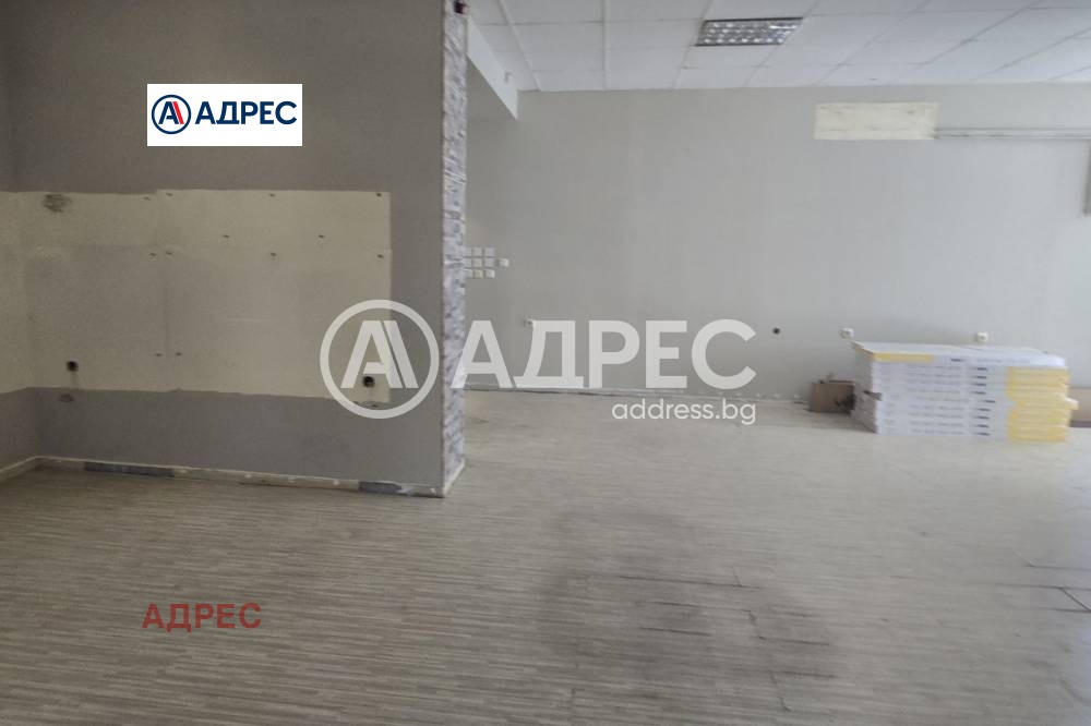 Дава под наем МАГАЗИН, гр. Варна, Център, снимка 5 - Магазини - 55629261