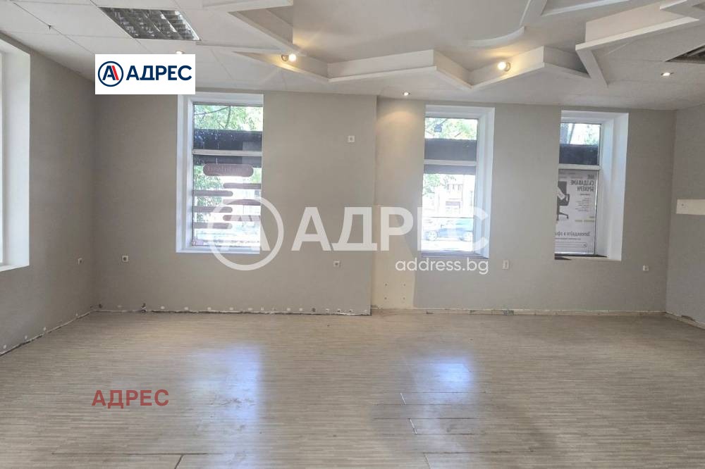 Дава под наем МАГАЗИН, гр. Варна, Център
