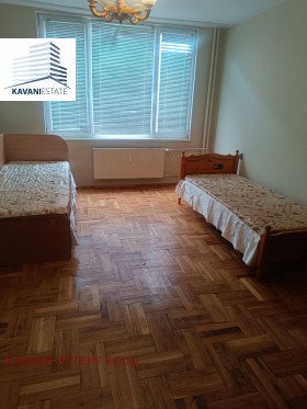 ���� ��� ���� 3-����� | Imot.bg � ����� ������ 8