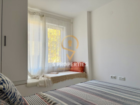 3 soverom Tsentar, Varna 8