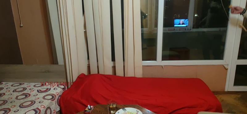 Дава под наем 4-СТАЕН, гр. Пловдив, Кючук Париж, снимка 12 - Апартаменти - 52882530