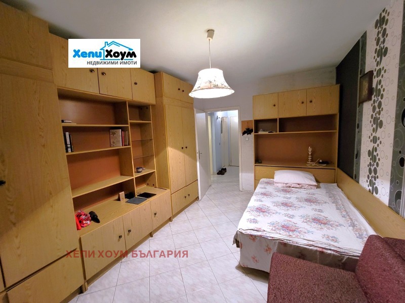För uthyrning  1 sovrum Ruse , Centar , 84 kvm | 22223077 - bild [3]
