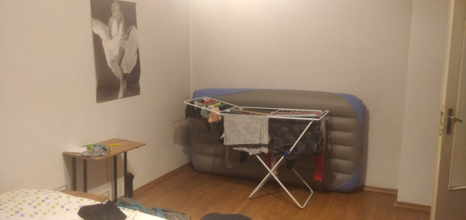 Дава под наем 1-СТАЕН, гр. София, Лагера, снимка 7 - Апартаменти - 54357036