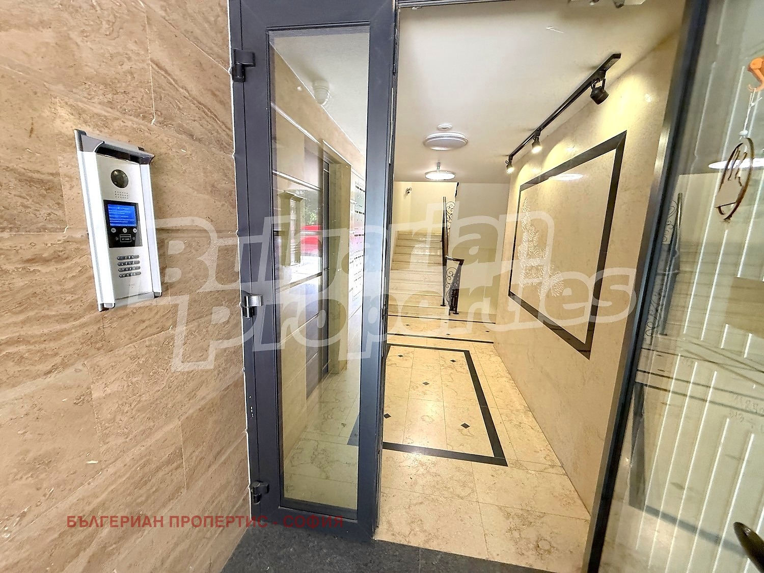 ���� ��� ���� 1-����� | Imot.bg � ����������� 14