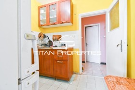 ����� ���� ��� ���� 3-�����,���� �����, ������� 1