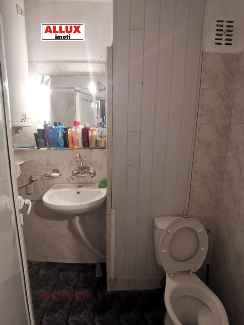 Дава под наем 2-СТАЕН, гр. Русе, Здравец Изток, снимка 7 - Апартаменти - 52826845