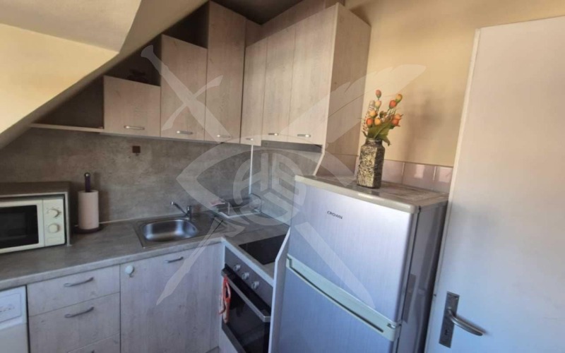 Дава под нем  2-стаен, град Варна, Спортна зала •  400 € • ID 36169095 — holmes.bg - [1] 