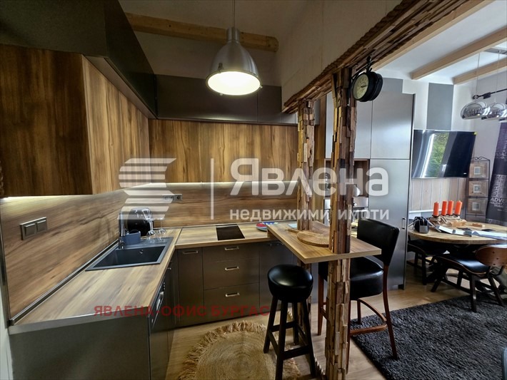 Дава под наем 2-СТАЕН, гр. Бургас, Център, снимка 4 - Апартаменти - 53079067