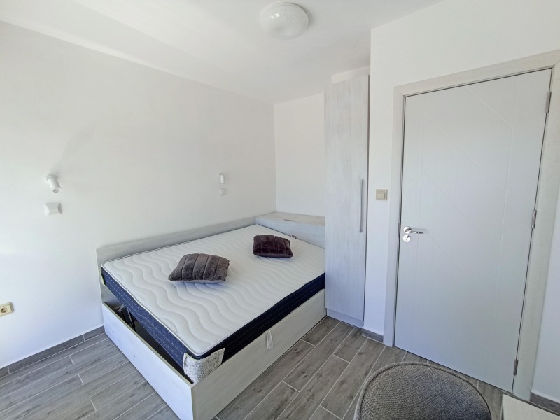 Te huur  2 slaapkamers Burgas , Vazrazjdane , 100 m² | 73853556 - afbeelding [7]