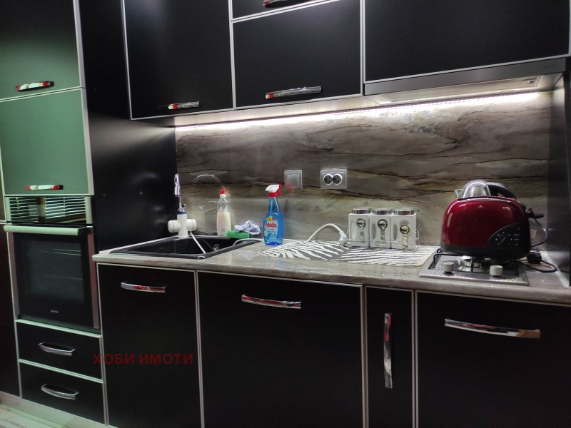 Дава под наем 4-СТАЕН, гр. Пловдив, Тракия, снимка 14 - Апартаменти - 53414345