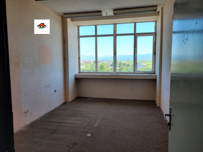 Kiadó  Hivatal Sofia , Voenna rampa , 35 négyzetméter | 48683261 - kép [3]