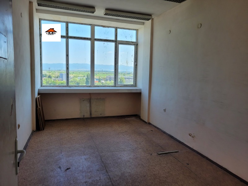Kiadó  Hivatal Sofia , Voenna rampa , 35 négyzetméter | 48683261 - kép [4]